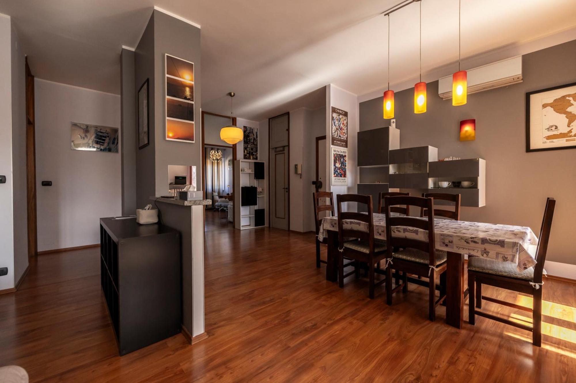 Appartamento Turin Center Whit Private Parking Esterno foto