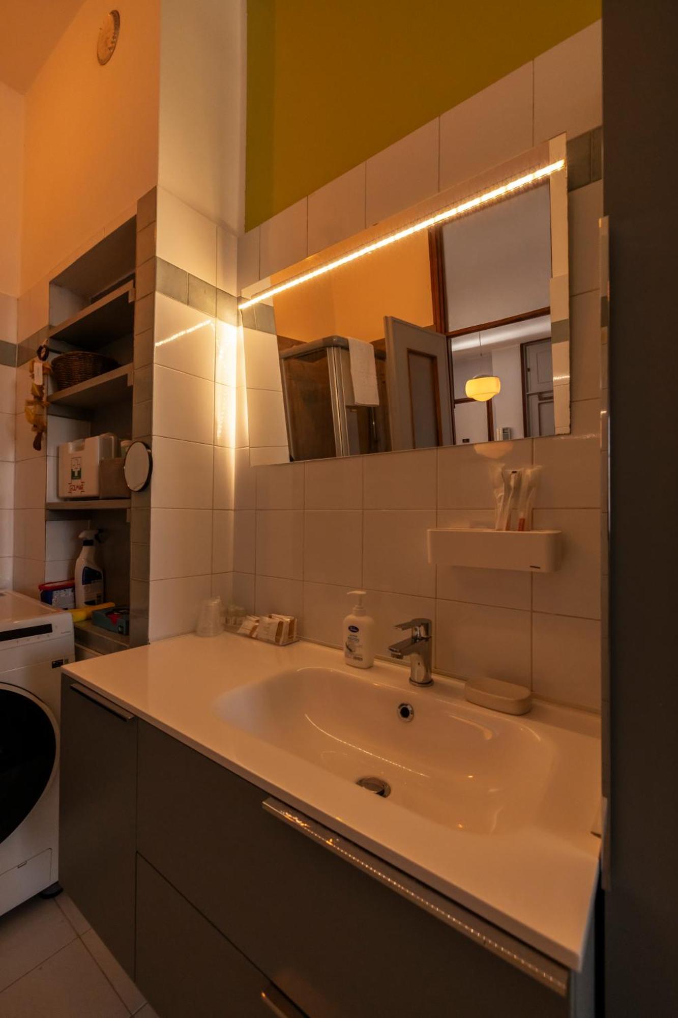 Appartamento Turin Center Whit Private Parking Esterno foto